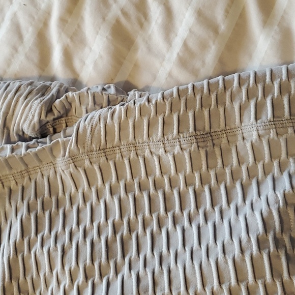 Tiktok "booty" leggings - Picture 3 of 3